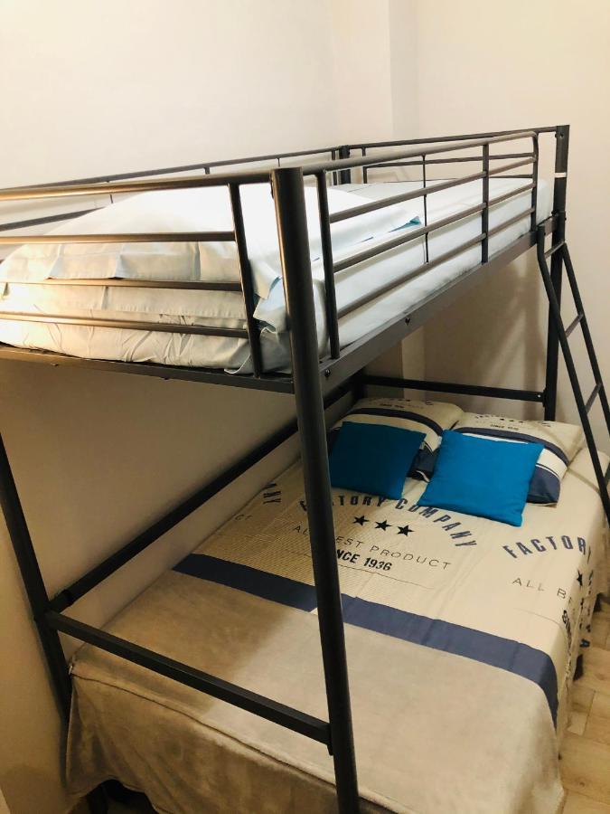 Apartamento Les Volets Rouges Cavaillon Exterior foto